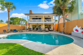 Tranquil Lagoon Beach House! Pool and Beach Nearby! by Dolce Vita Getaways!